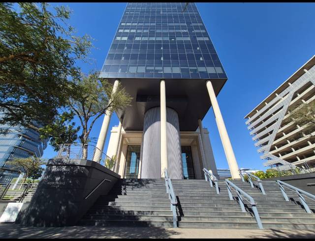 1,816M² OFFICE TO LET IN SANDTON CENTRAL